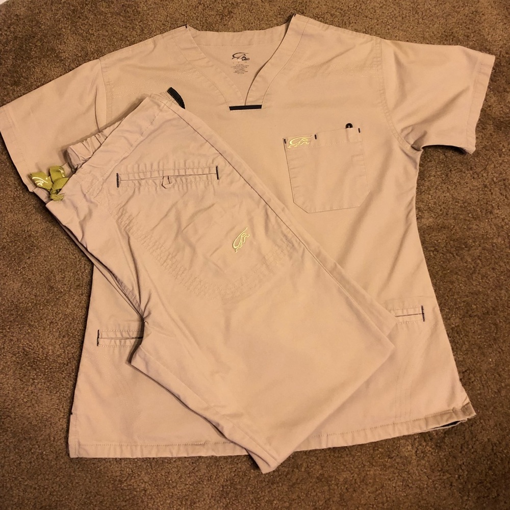 Scrub Set